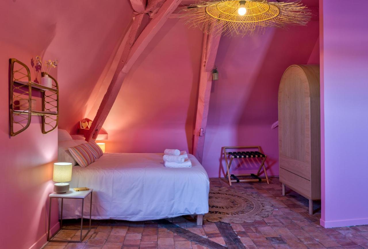 Casa Mila & Spa - Maison D'Hotes Raffinee Vue Loire, Spa & Piscine Saint-Mathurin  Экстерьер фото